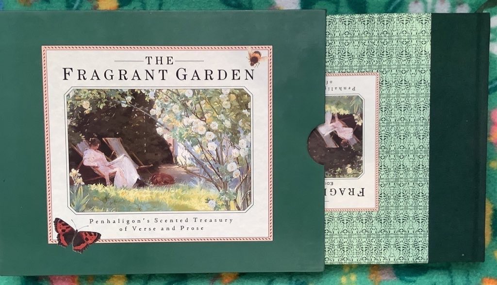 WatsonsVintage's tweet photo. A BEAUTIFUL Book Gift for a #Penhaligon Lover in my #etsyshop Stunning #Vintage #1992 #FirstEdition 'The Fragrant Garden Penhaligon's Scented Treasury Of Verse And Prose By #SheilaPickles Hardback https://t.co/tOkyGXR4tV
#TheFragrantGarden #VintageBook #Verse #Prose #PrettyBook https://t.co/An3vJ0oC2v