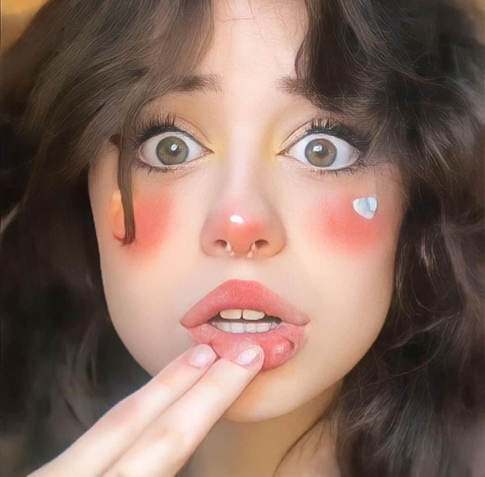 HannahOwO in 4k (Parody) on Twitter "You know my heart beats for you 💕(04)