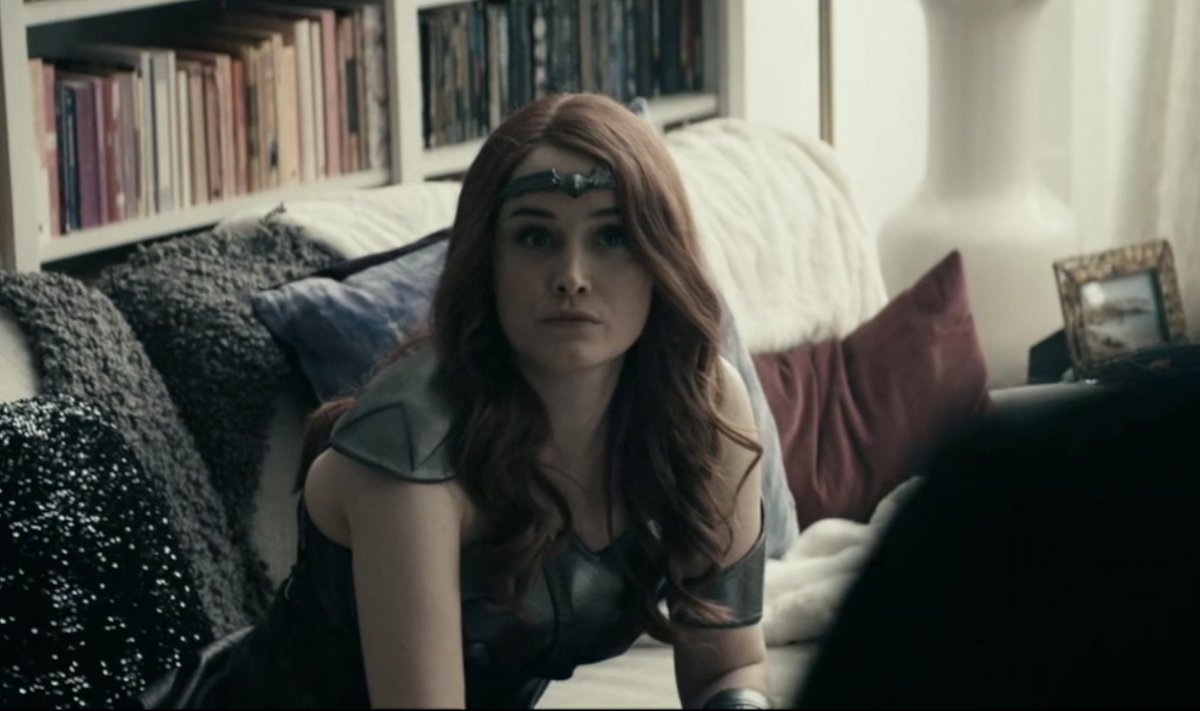 facewithsymbols's tweet photo. another aspect that gets left out of the "maeve is mean to hughie" discourse is that in this scene she's high as balls. canonically. the script literally says she doesn't ACT high but she is. he's lucky he didnt get split like firewood for real https://t.co/MgxIJNQpcS