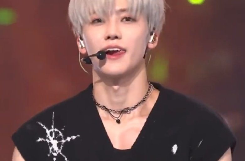 𝙮𝙤𝙪𝙧 𝙛𝙖𝙩𝙝𝙚𝙧 tweet media