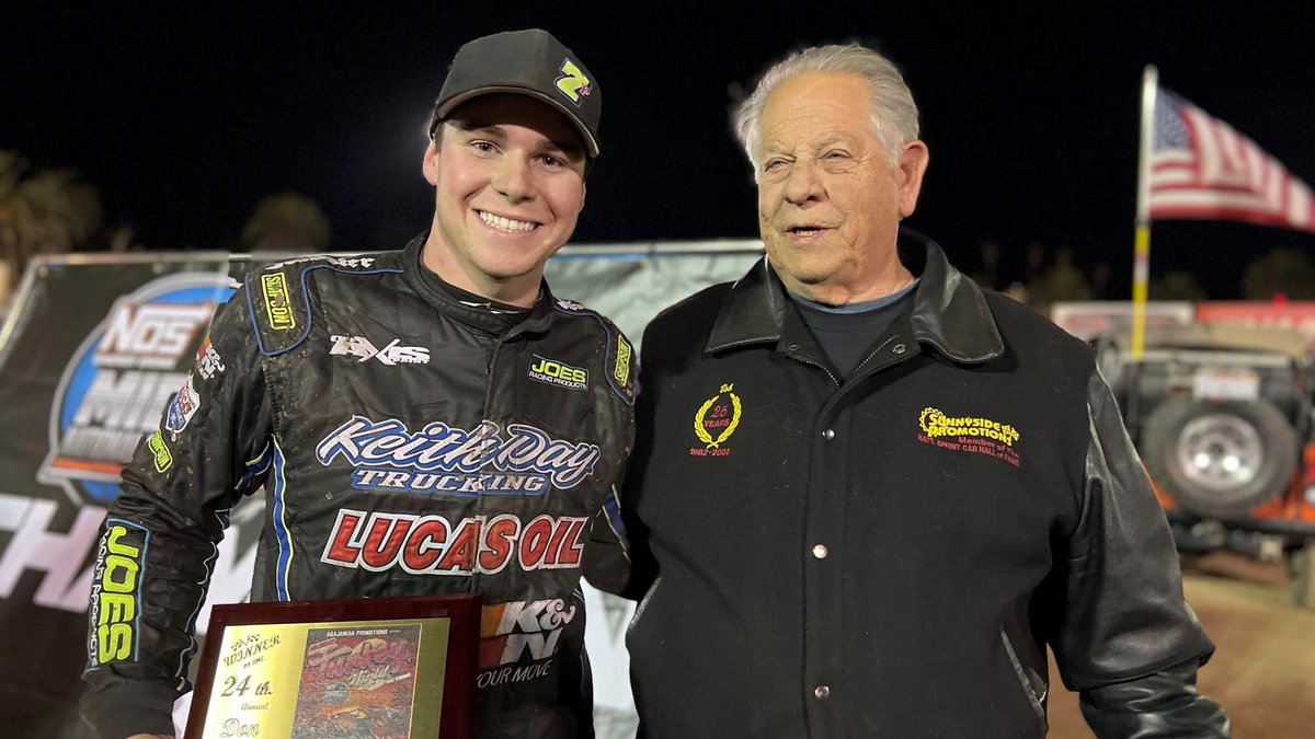USACNation's tweet photo. Top Rookie! 👊

@JakeAndreotti has been impressive throughout the entire USAC @NosEnergyDrink National Midget California swing.

The @USAC_WSMIDGET standout finished a strong 4th tonight at the #TurkeyNightGP.

That earned him the distinction as the Don Basile Rookie of the Race. https://t.co/4V7Sy1clee