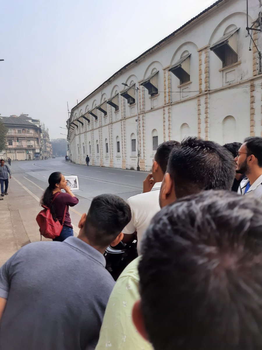 MHS conducted a Heritage Walk 'From Bombay To Mumbai - Around Fort Heritage Precinct' on 26-27 Nov 22 for the naval personnel and families of Base Victualling Yard (Mbi). The walk was curated and conducted by Ms Janhavi Lokegaonkar & Ms Amruta Talawadekar.