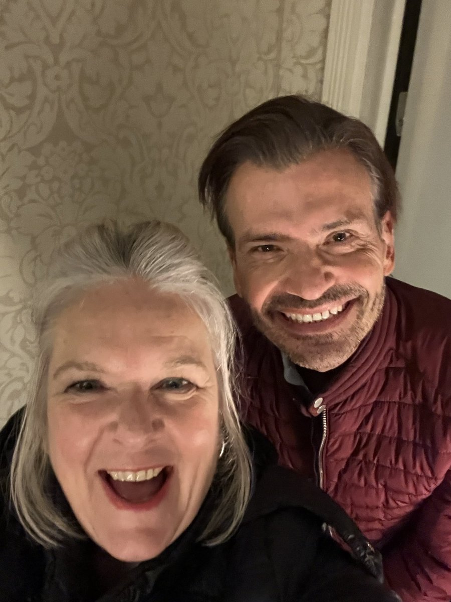 Rebecca Hinks tweet media