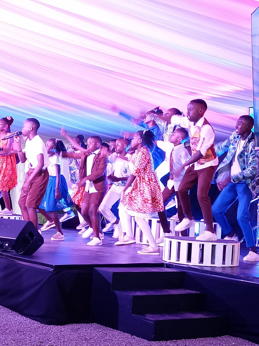 arthur_nsereko's tweet photo. #Tusiimye
#ThankYouJesus

@watotochurch Jinja finally, finally, I finally!

Whatever He has promised, He will do and #HeHasDone!

@JuliusRwotlonyo
@edmwesigye
@brianabaho
@segawajim
Ps. @Dorah https://t.co/g38DyTacuJ