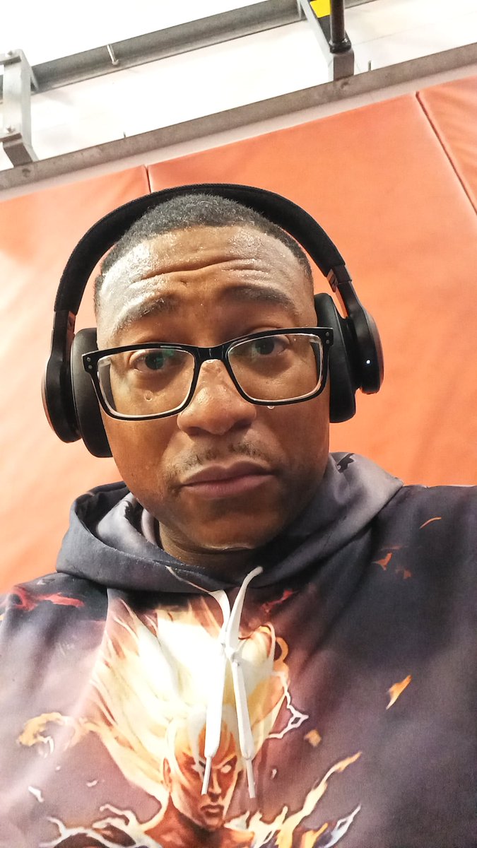 GokuBugg's tweet photo. Getting these #GainzthenGames who ready to join your boy for this #over9000 gameplay?
#GetFitWitBits #BlackGoku #nevergiveup #animenerd #SaiyanArmy
#MentalHealthAwareness
#veteran #mentalhealth
@Converse #letsplay #yougotit
https://t.co/3tG9KWvinx https://t.co/0mlKfKYZ67