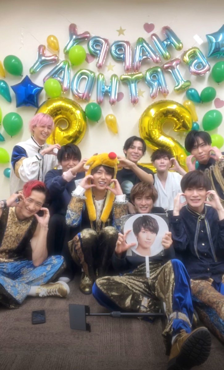 hkr__517's tweet photo. HAPPY BIRTHDAY㊗️💚❗️

29歳おめでとう❤️‍🔥！！！

 #阿部亮平誕生祭2022 https://t.co/zbTdyM0k1z
