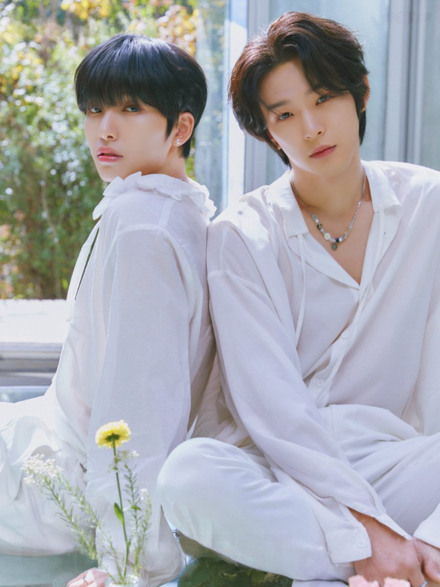607_SEOHO's tweet photo. 🐿️🐥 https://t.co/ImCfm8NOLN