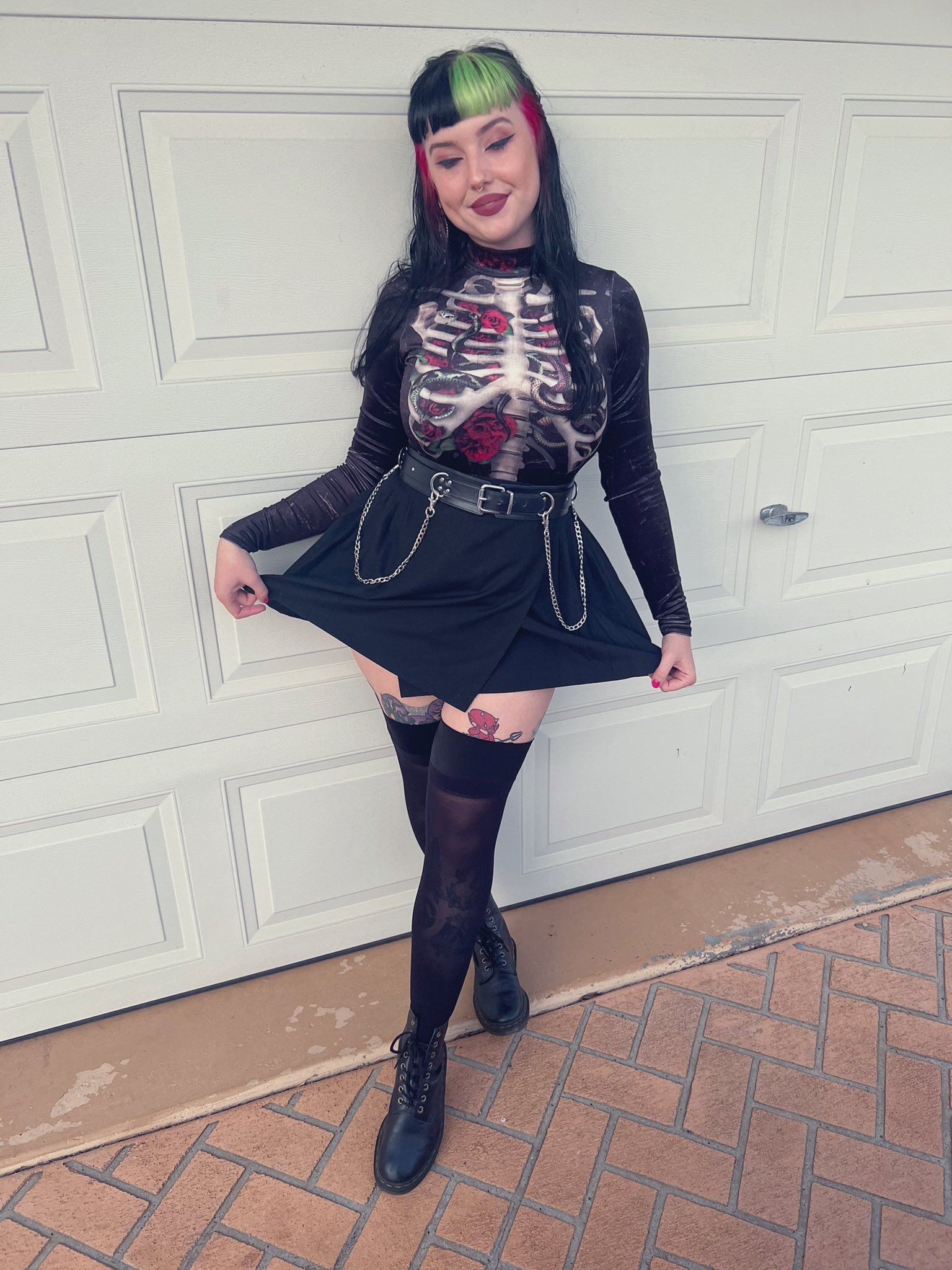 Blossy Blue on Twitter: "A bit of @BlackMilkTweets fun for Bones and All on Friday 💀🖤🫀 https://t