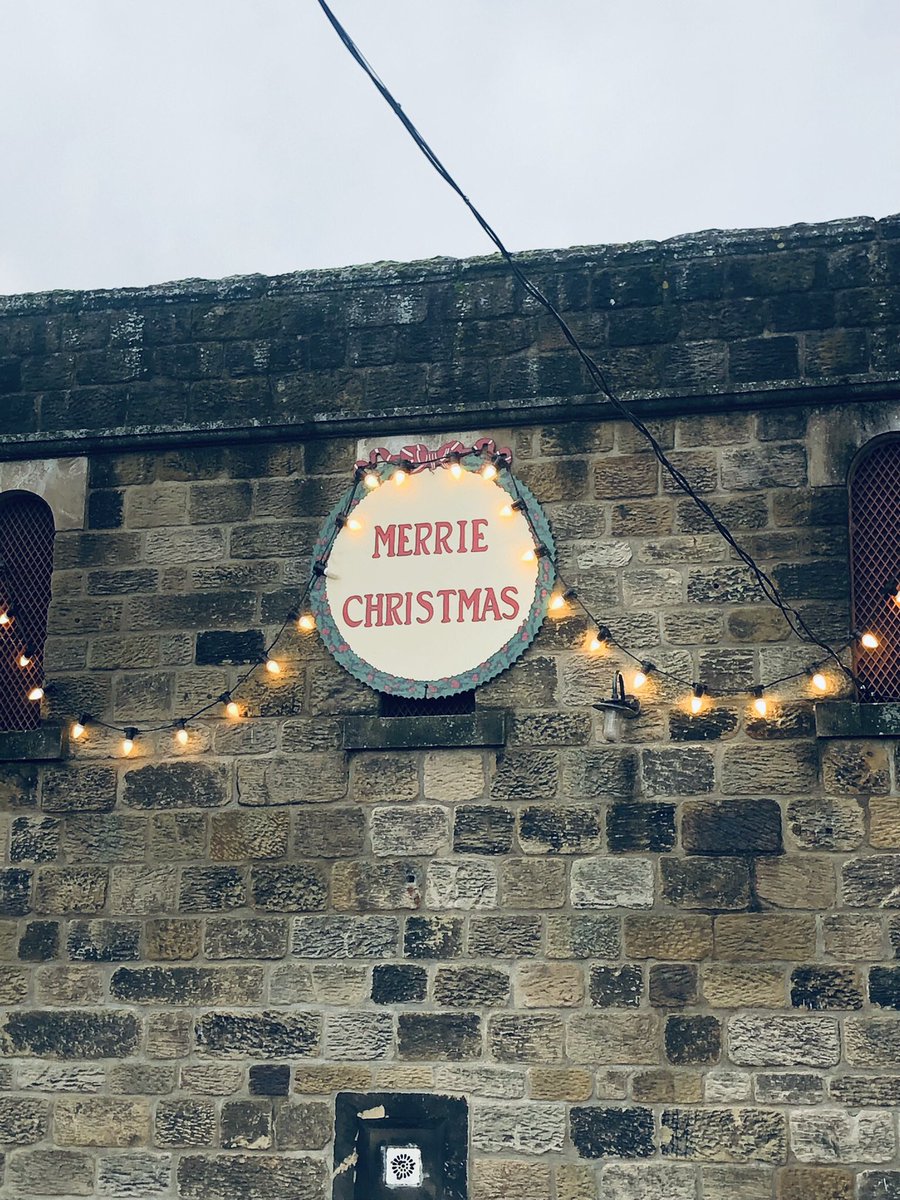 Day one of Beamish Christmas certainly didn’t disappoint. Music in the bandstand, Mrs Claus in a carriage, paper chain making and even a visit to the main man 🎅🏼 Well done <a href="/Beamish_Museum/">Beamish Museum</a> - you’ve done yourself proud again 👌🏼❤️🎄
#Durham #museum #christmas #NorthEast