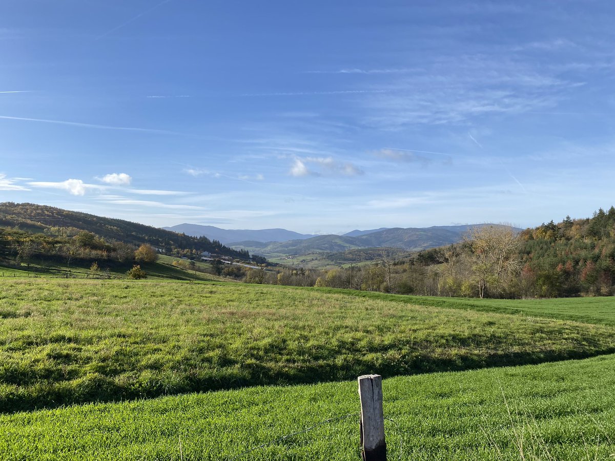 noelmrtn's tweet photo. Back from a SOTA activation at F/CR-201. I made 6 QSOs in SSB on the 20m, then a lot of QRMs on the band. By the way good propagation with 5W up to Greece (SV) with a 55 report

Finally, I met some local OMs on 145.500. So, this afternoon I go visit a repeater 📡 https://t.co/WWoPcUJw6Q