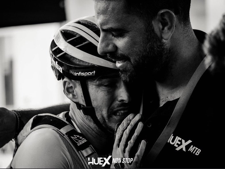 ultrachamba's tweet photo. Lo q viene del corazón debemos dejarlo manar y ser expresado en toda su plenitud. Para mi, lo más grande de la FELICIDAD consiste en trasformar nuestros sentimientos en acciones.
🌍 https://t.co/kSjL9l1GS2
.
.
#ultrachamba #unestilodevida #soydeRazza https://t.co/ahwWHzWdhU