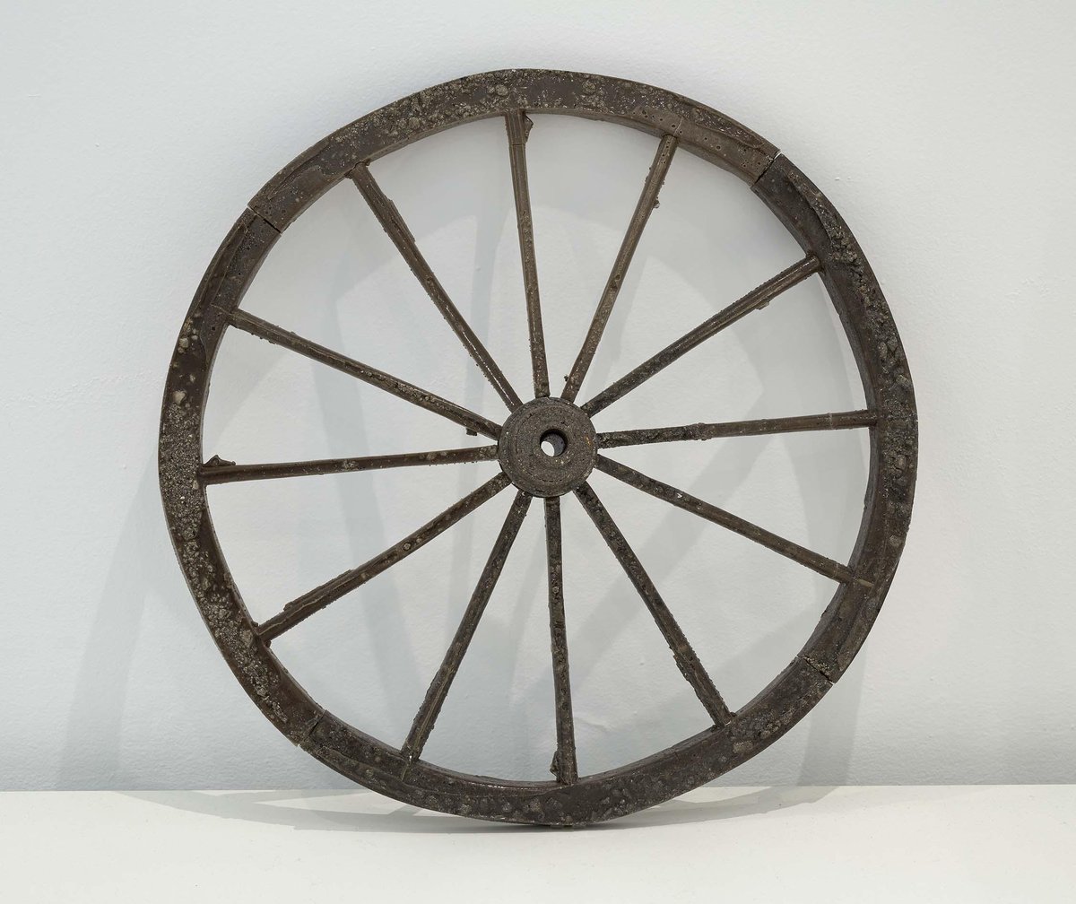 “Rueda de escoria de Valdemingómez” - David Bestué (2017) museoreinasofia.es/coleccion/obra…