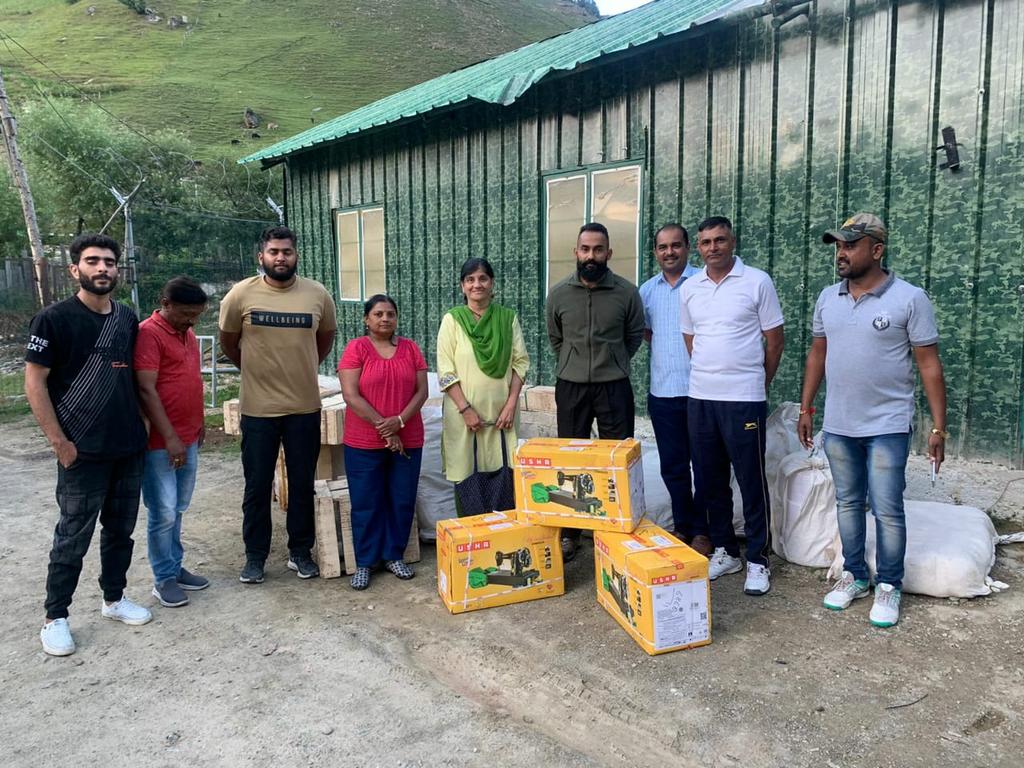 KambleTushant's tweet photo. Future of the nation
#RisingKupwara
#DevelopmentInKupwara https://t.co/2lEeXjFlr7