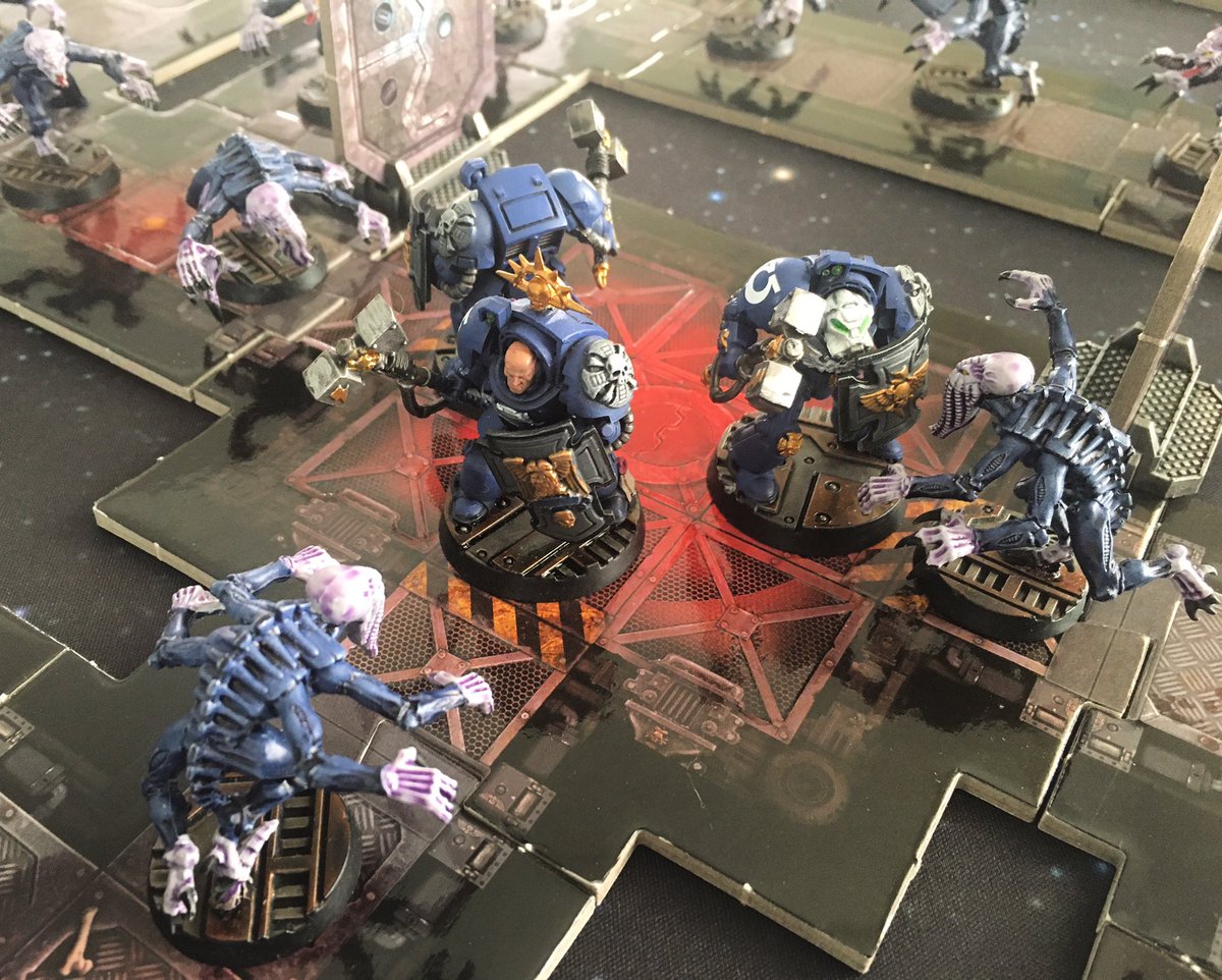 tomjmegan's tweet photo. Know what day it is?… it’s #spacehulksunday! 

Ultramarines Terminator Assault Squad Galen holding a critical nexus during containment operations onboard the SpaceHulk codified *Bringer of Darkness*.

#WarhammerCommunity #SpaceHulk #ultramarines #WH40K #knownofear #warhammer40k https://t.co/64jpP3B8CS