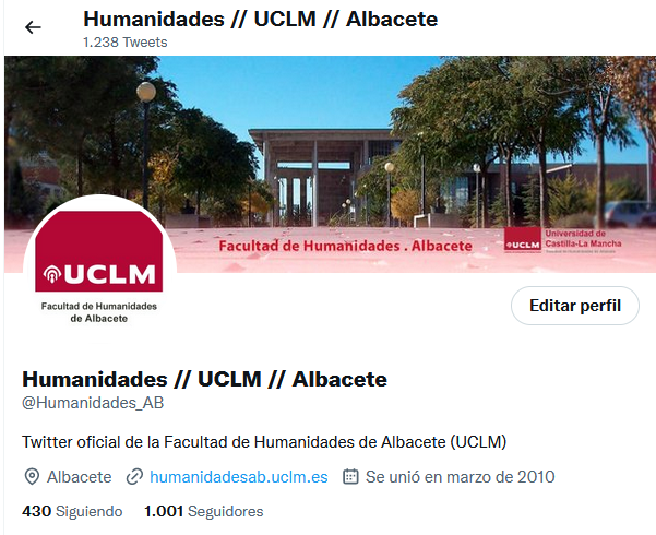 Humanidades_AB's tweet photo. Hemos superado la barrera de los 1.000 seguidores en #Twitter.

¡Muchas gracias a todos los que nos acompañáis en esta red social! https://t.co/GiS6ugYnSi