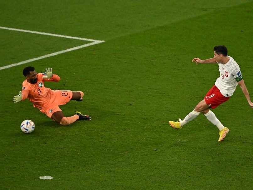 The Perfect Boot (@perfect_boot) on Twitter photo The Nike Zoom Mercurial Vapor 15, as worn by <a href="/lewy_official/">Robert Lewandowski</a> as he nets his first World Cup goal, the childhood dream fulfilled after a magnificent career ๐ฎ๐ฉโฝ๏ธ๐ The Nike Zoom Mercurial Vapor 15, as worn by <a href="/lewy_official/">Robert Lewandowski</a> as he nets his first World Cup goal, the childhood dream fulfilled after a magnificent career ๐ฎ๐ฉโฝ๏ธ๐