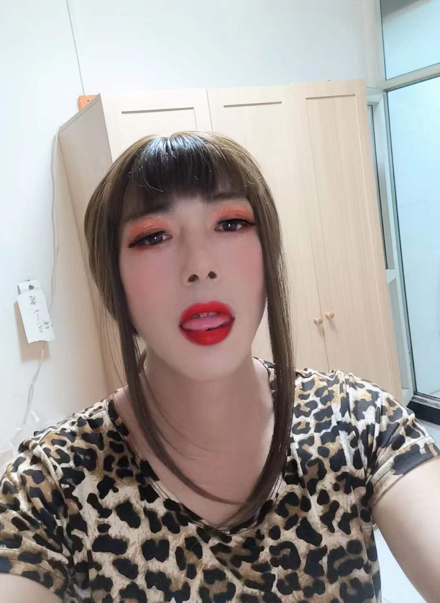 女装男人#变装大佬#男生女装#女装大佬#女装子#口活#肛交#男娘#人妖#控射#可爱的男生#CD伪娘#跨性别#丝袜#边缘控 #恋足控 #伪娘调直男 #炸精伪娘 #泛性恋 #大屌姐姐#带把的女人 #第三性别 #黑丝诱惑 #丝袜虐狗奴 #虐鸡伪娘 #北京cd https://t.c