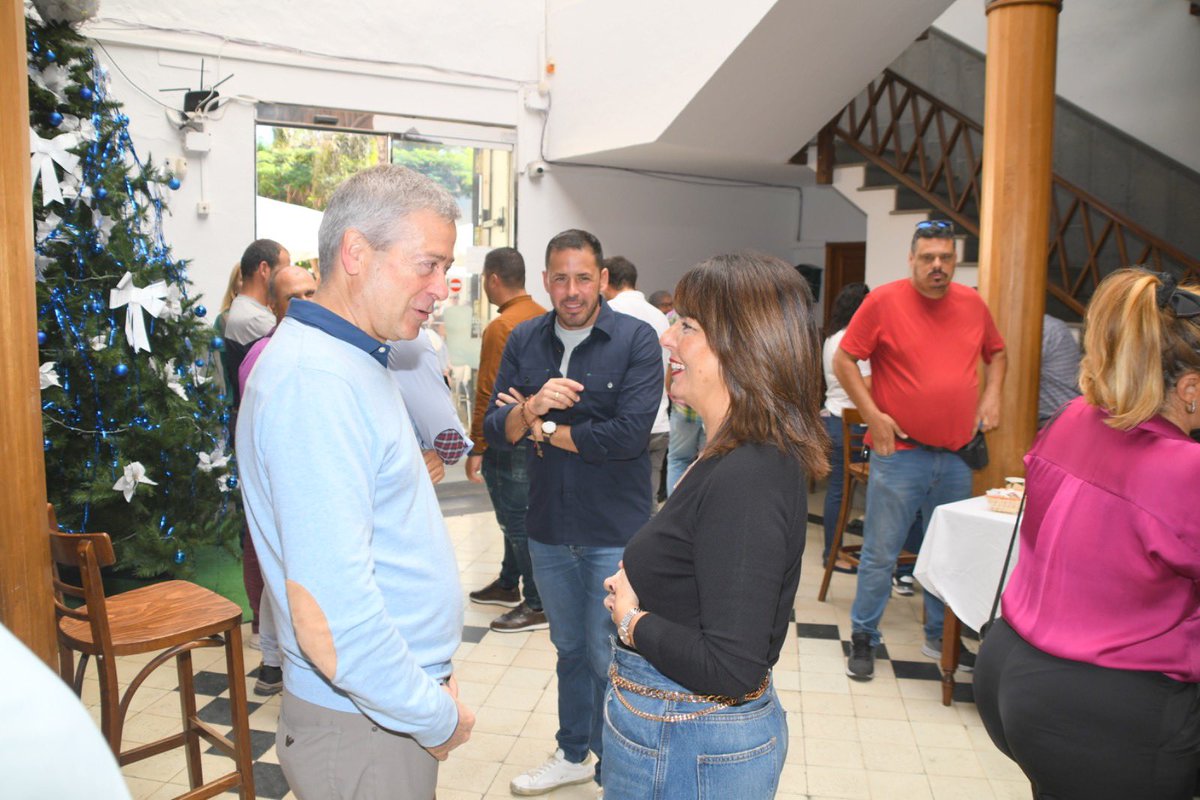 hectorjsuarez's tweet photo. ✨La unidad y compromiso de la militancia de @cctelde ha vuelto a hacer gala hoy con el desayuno navideño para agradecer el apoyo y seguir con más fuerza generando #ConfianzayFuturo. https://t.co/doaFkHEQ78