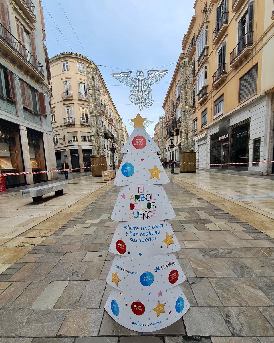 KikeSando's tweet photo. 🎄La magia del #ÁrboldelosSueños llena esta Navidad cada rincón de #Andalucía para cumplir los deseos de cerca de 6.000 niños en situación de vulnerabilidad.¿Nos ayudas desde #Malaga?
💌 Recoge tu carta en @caixabank.
 🎁 Consigue su regalo.
✨ Cumple su sueño.
#CABKAcciónSocial https://t.co/2ePfy7sdG5