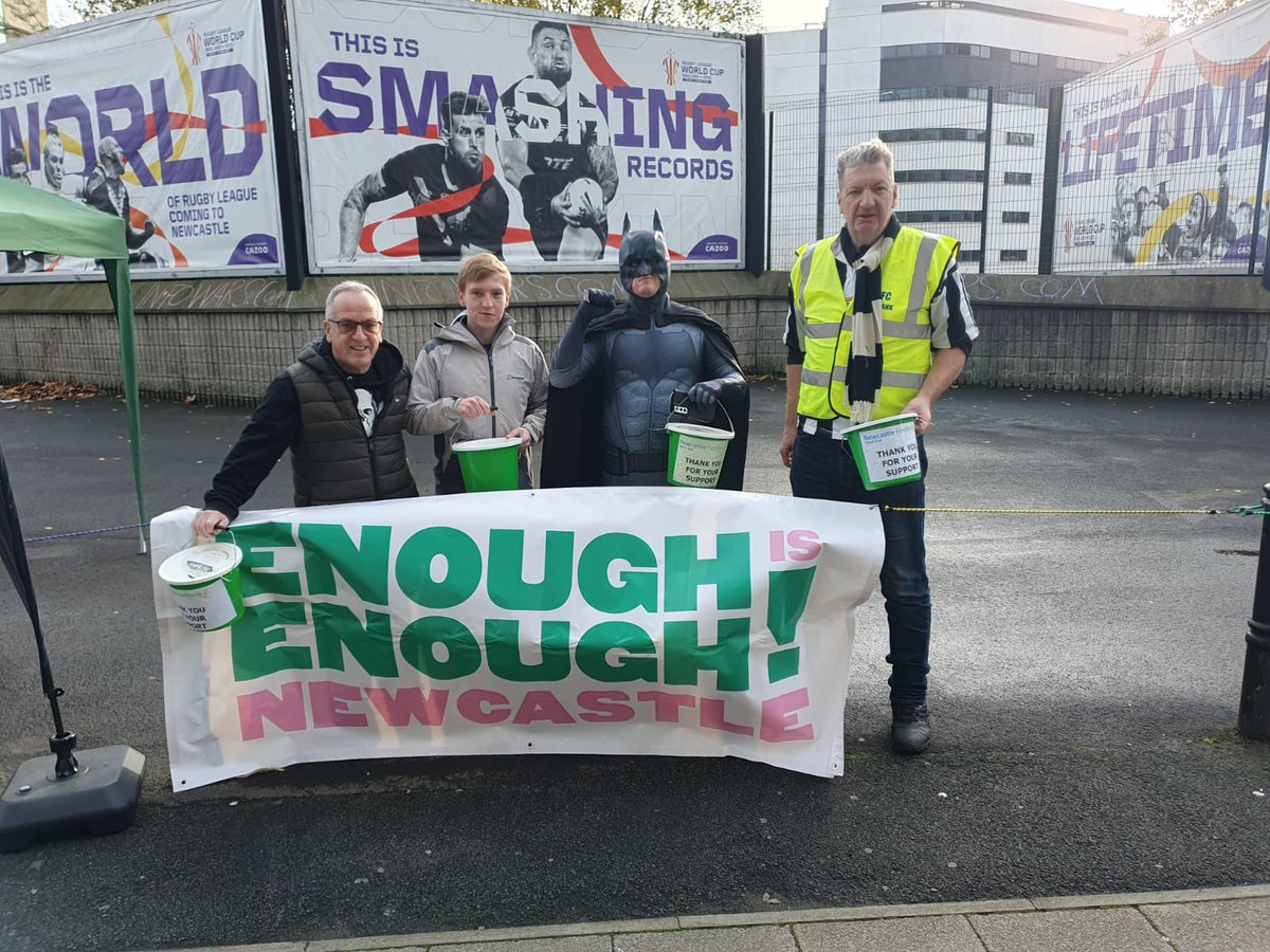 Today we’ve been helping @nufcfoodbank collect before the @NUFCWomen’s game! #HWTL #EnoughIsEnough