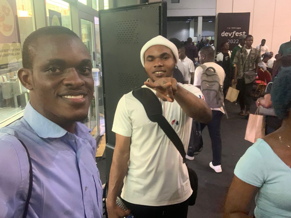 official_igwe2's tweet image. Yesterday in 4 frames😎

@IamKunleola
@Yinkssz
#DevFest2022
#DevFestLagos 
#DevFestLagos2022