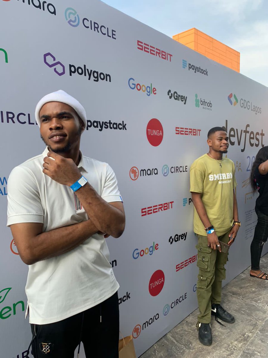 official_igwe2's tweet image. Yesterday in 4 frames😎

@IamKunleola
@Yinkssz
#DevFest2022
#DevFestLagos 
#DevFestLagos2022