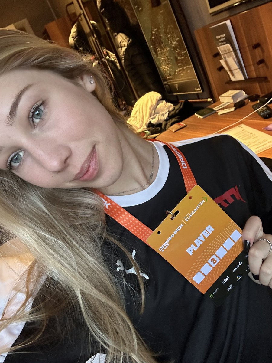 Gabriella Hassenstein tweet media