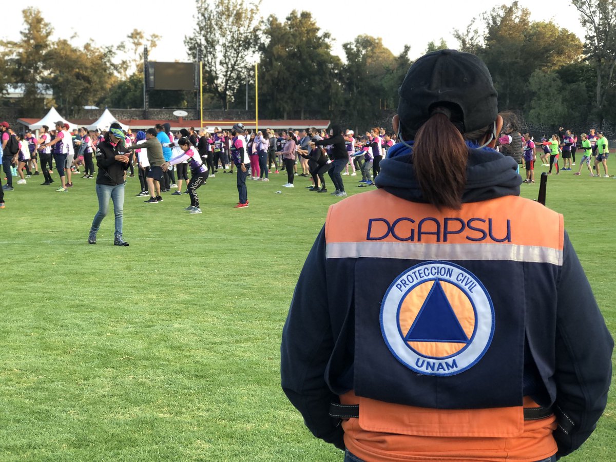 PCUNAM's tweet photo. Se lleva a cabo en instalaciones universitarias de la @UNAM_MX la 6ª edición de la Carrera #EscuchaAFondo 👂🏻🏃🏻‍♂️🏃🏽

#CorreConCausa #KilómetrosConCausa

Personal de la #DGAPSU presente.

#LaPrevenciónEsLaLlaveDeTuSeguridad https://t.co/OR63qAytSQ