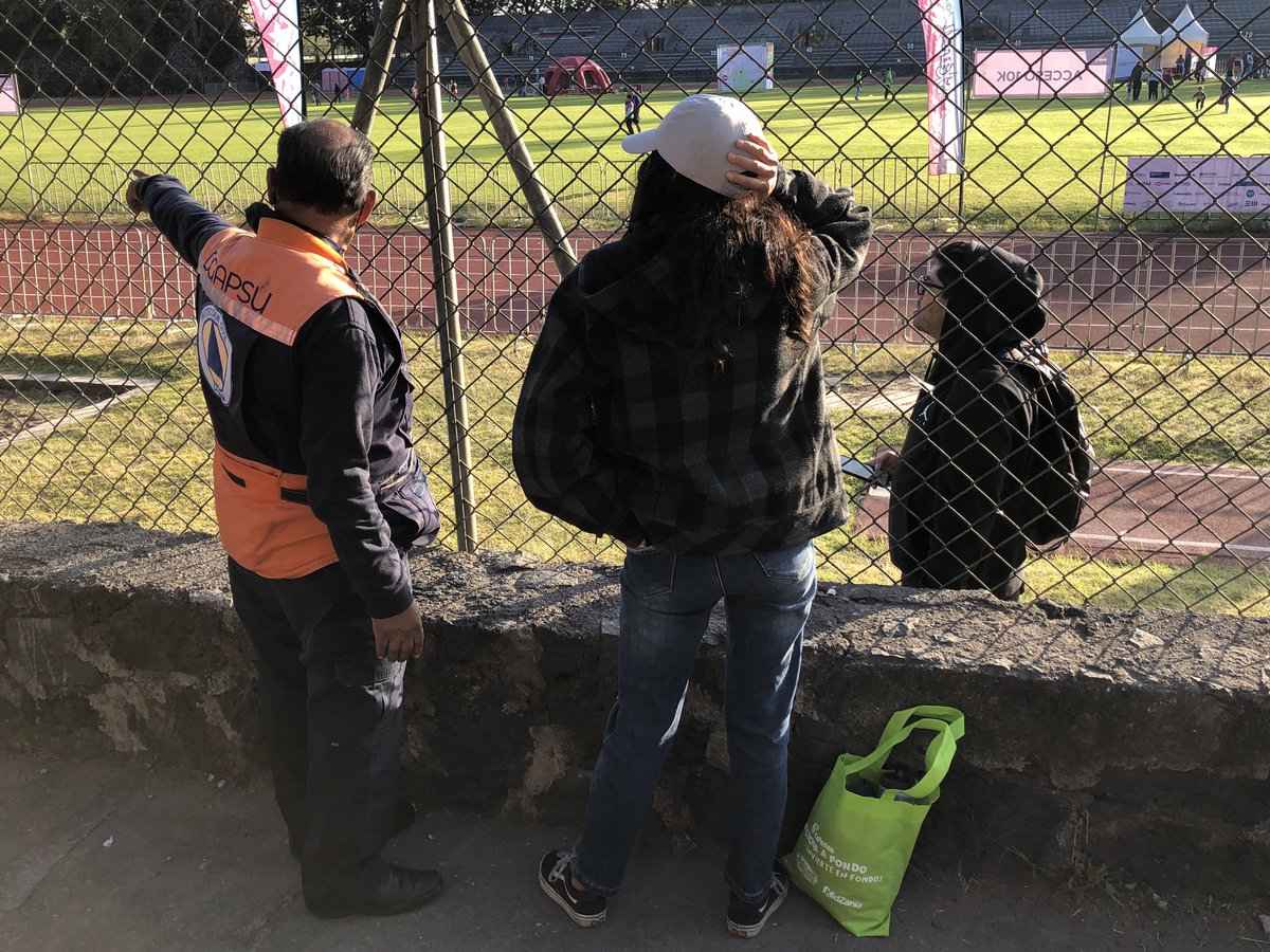 PCUNAM's tweet photo. Se lleva a cabo en instalaciones universitarias de la @UNAM_MX la 6ª edición de la Carrera #EscuchaAFondo 👂🏻🏃🏻‍♂️🏃🏽

#CorreConCausa #KilómetrosConCausa

Personal de la #DGAPSU presente.

#LaPrevenciónEsLaLlaveDeTuSeguridad https://t.co/OR63qAytSQ
