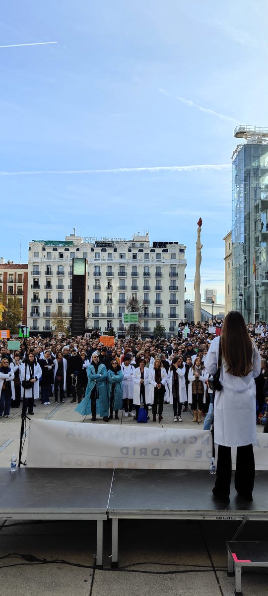 Habia:
📌 Médic@s de Familia
📌Médic@s Pediatras
📌Medic@s de las Urgencias Extrahospitalarias
📌Médic@s de los Hospitales
📌MIR
📌Los pacientes
.....

Todos UNIDOS por una AP de calidad.

 Seguimos <a href="/SaludMadrid/">Salud Madrid</a> 💪

Orgullo de PROFESIÓN.
