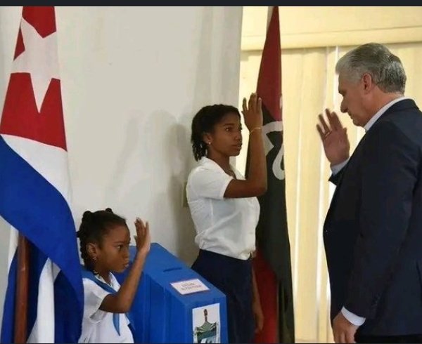 Acabadito de llegar no baja el pie del estribo, por eso yo sigo a mi presidente @DiazCanelB. #Cuba 🇨🇺 #VoluntadDeElegir @DanielErnesto88 @ShavelaHermosa @MarbeniaT @LatirAvileno @LolaVid @CubanaLidice @CubaNovoAlt