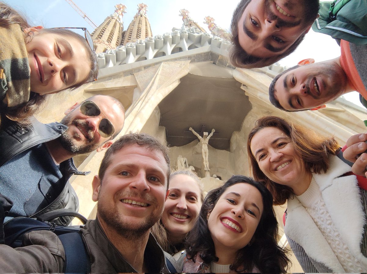 pjimmej's tweet photo. #Sedges invaded again the #IIISimBot conference in Barcelona. Another nice meeting with all the #MacondoLabs people. With posters contributions from @paulaceae1 and @jimarcorr. Thanks to the organizers and the @OficialSebot. https://t.co/3NkxrnC3Dm