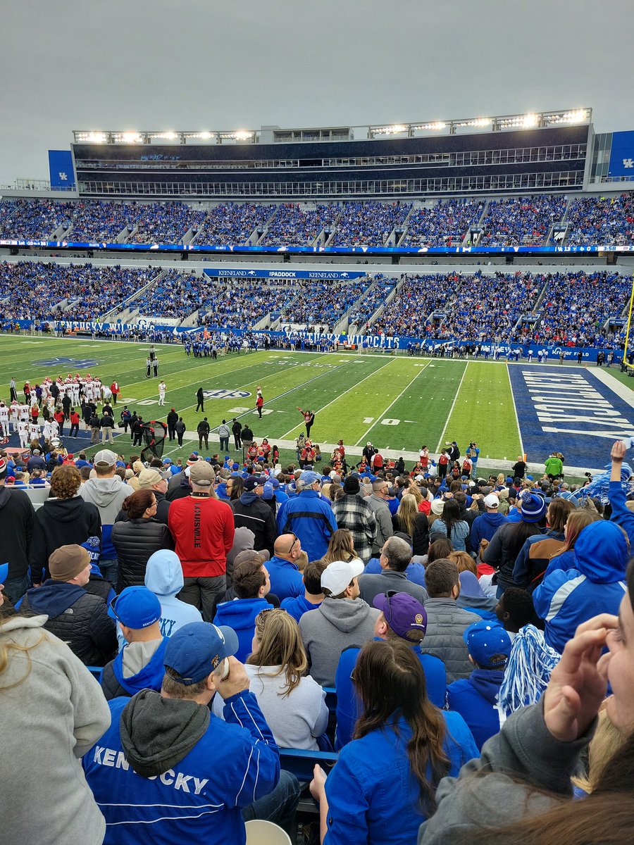 Jallday11's tweet photo. Thankful for football #TYMSI https://t.co/ubBwlOMvCO