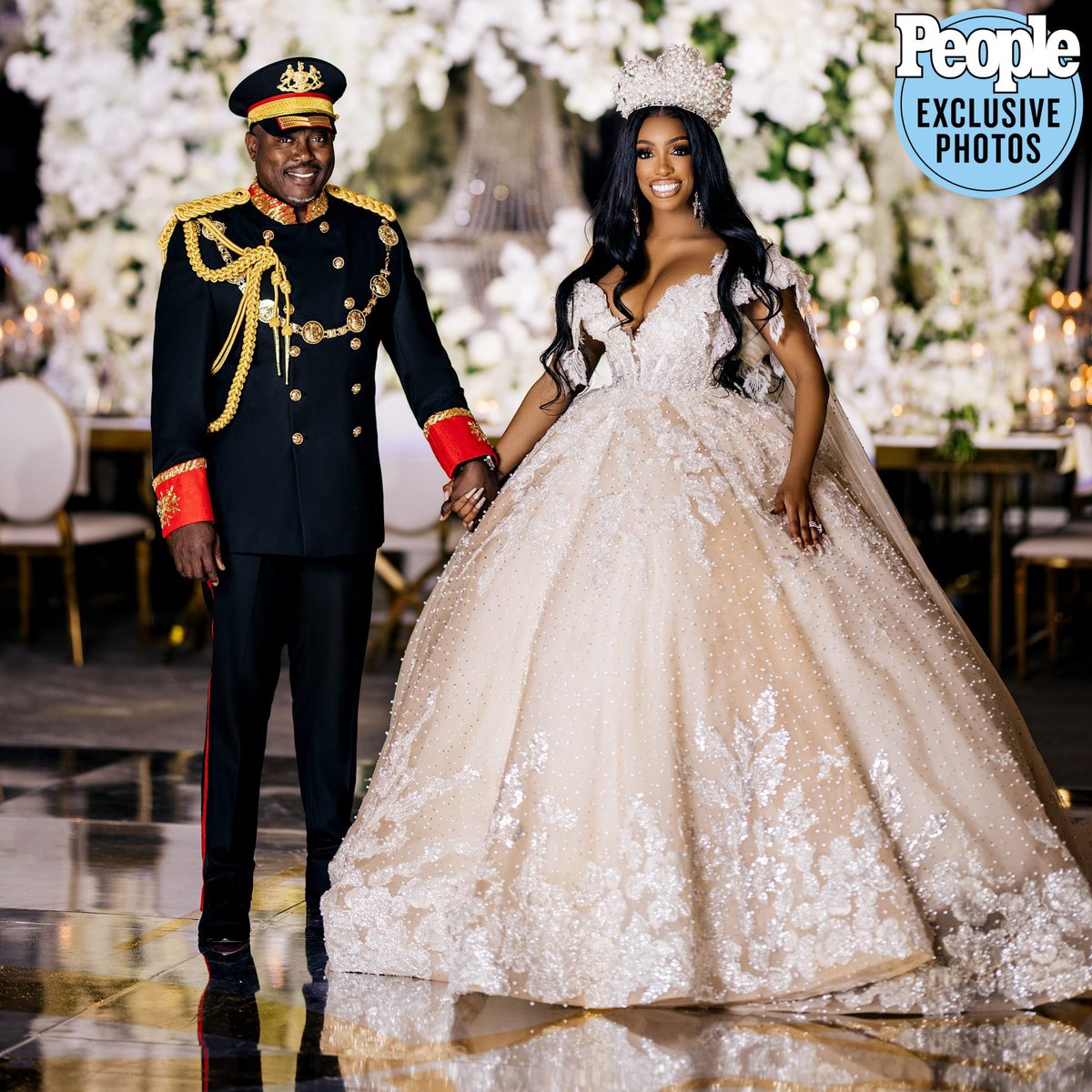 queensofbravo's tweet photo. Porsha’s Saturday wedding dress!! https://t.co/qpBbXUMYcq