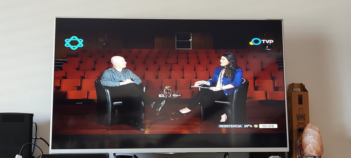 mhazan's tweet photo. Gracias #ShalomAMIA por invitarme a participar de su programa para hablar del Libro "Un Día Más de Vida". En lo próximos días comparto el video del programa en YouTube.
@museoshoa @InfoAMIA https://t.co/mLtCISQBzP