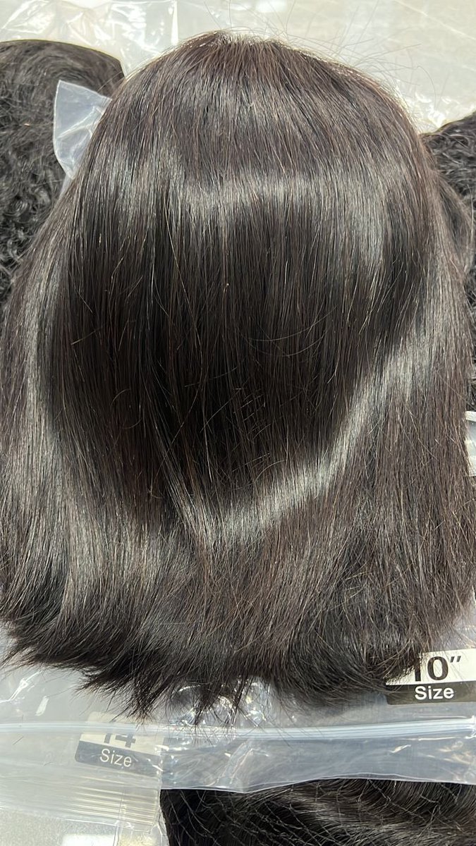 blvck_Luna28's tweet photo. @redmarketsunday Follow this link to view our catalog on WhatsApp: https://t.co/4dLoVSPGhS

Support business rechisikana veduwe
Pixie frontal wig $95 (Black, honey blonde,platinum blonde and burgundy)
Hair serum $10
Wig revamp $15
 And many more wigs

0784714300/0719714300 https://t.co/mcUyO0qE4C