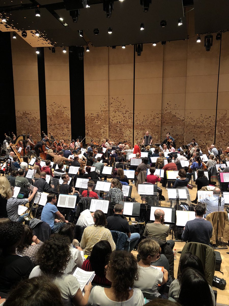 sblondiau's tweet photo. Prête pour une deuxième journée intense de répétition @philharmonie pour l’exceptionnel programme #PFP2022 #PlayingForPHilharmonie avec tous les collègues de @SocieteGenerale @caroguillaumin @metamarino @elisa_oneill75 . Merci @fxrroth de nous apporter toutes ces ondes +++🎶🎶 https://t.co/DSPQZW84iP