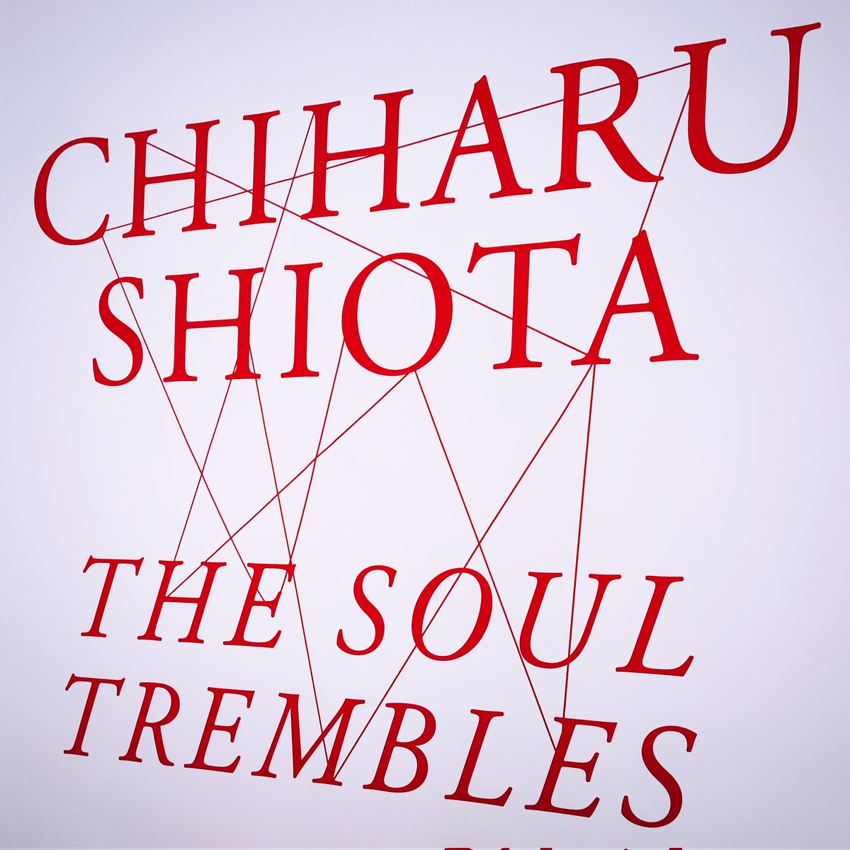 AdityaMR_'s tweet photo. Chiharu Shiota The Soul Trembles @MuseumMACAN #ShiotaMACAN https://t.co/hh8oe1ucSM