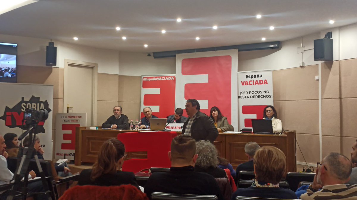 CuencaAhora_'s tweet photo. Arrancamos el I Congreso de la Federación de Partidos de #EspañaVaciada.
Una jornada histórica para #CuencaAhora y el futuro de nuestra tierra. https://t.co/7ao2W4QUR1