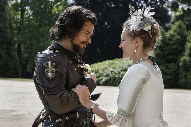 LOVEKINGLOUIS1's tweet photo. happy and beautiful Sunday ππ
#SandiSunday
#musketeers
#Aramis
#MusketeersEurope
#Sunday https://t.co/wWkHu9UvbP