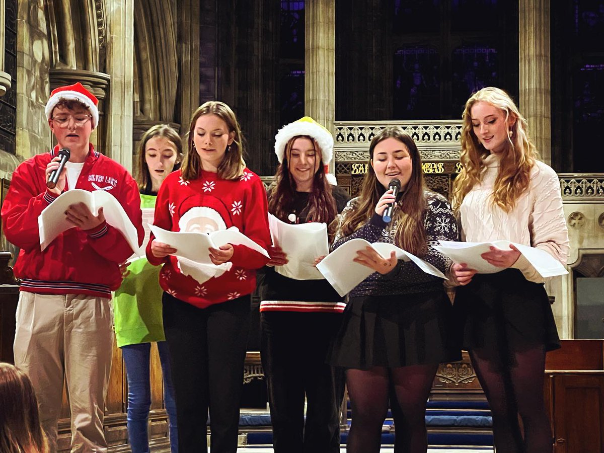 wintertideuk's tweet image. Speaking of music, we stopped by to see Kate Sirs School of Music, @HSFPerform and @MusicByChux as part of the music programme. You can see a full list of all the artists and a little bit about them on our website - bit.ly/3V7R6R3 #WT22