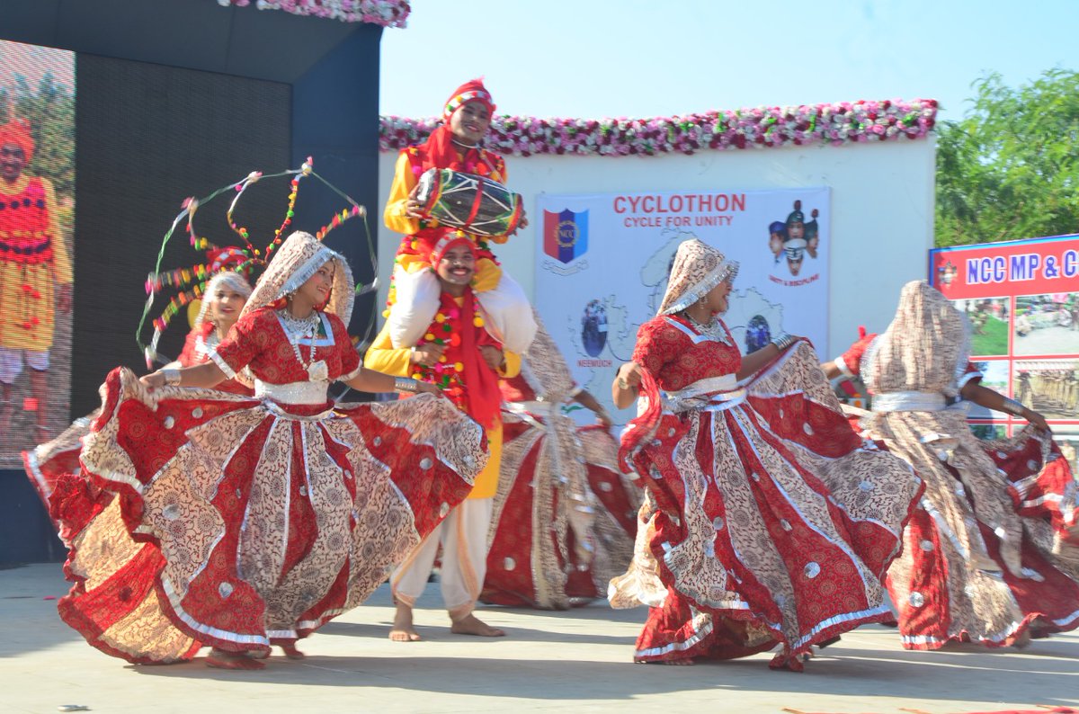 NccDteMPCG's tweet photo. #NCCdayCeleb
#NCCactivity
As NCC steps into its 75th year,MP&CG Dte celebrated the NCC Day at Shaurya Smarak. Hon'ble Governor of MP was the chief guest and flagged in the Cyclothon named 'Cycle for Unity' which was followed by a cultural programme.
@HQ_DG_NCC
@PRODefNgp https://t.co/DztVqlKarY