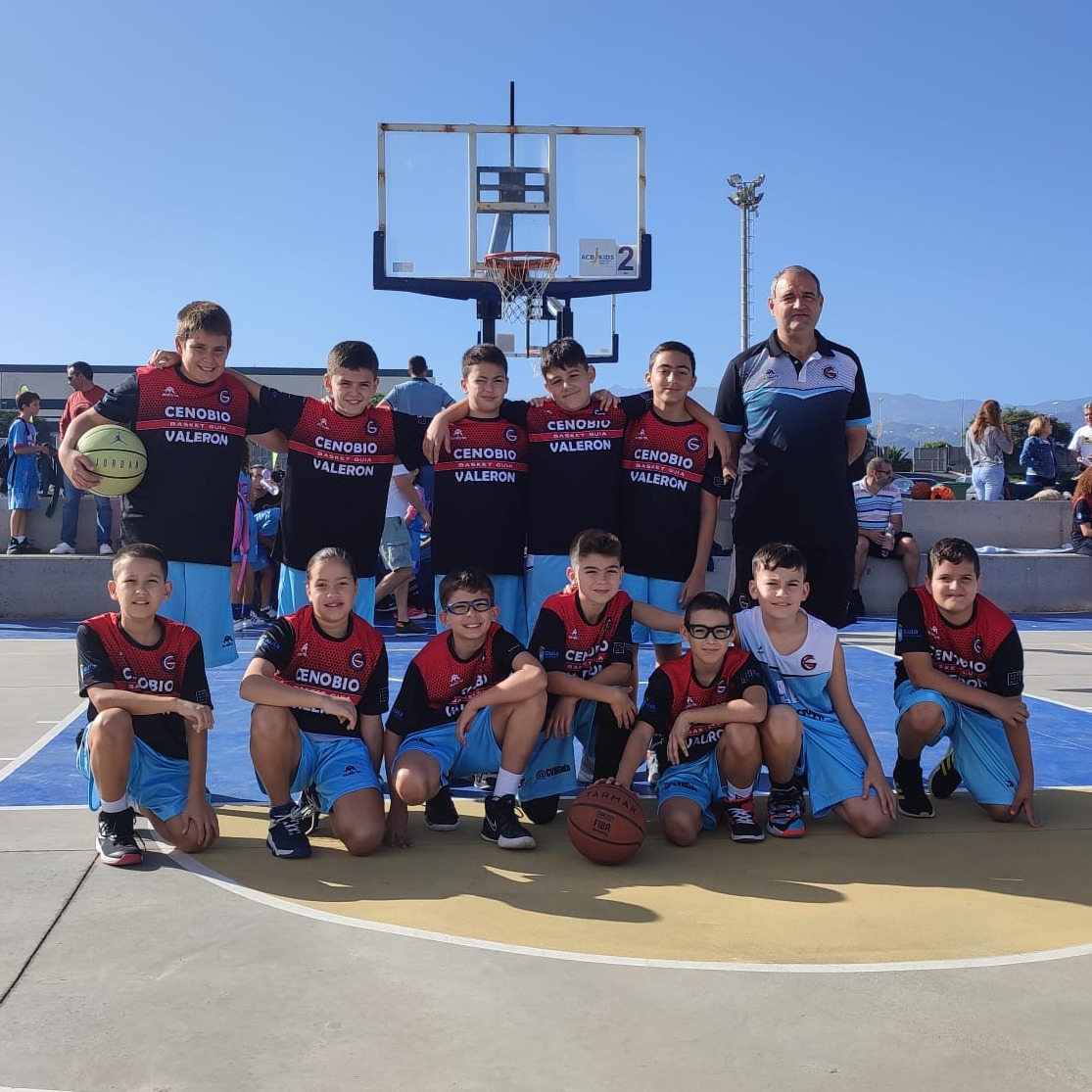 𝙈𝙄𝙉𝙄𝘽𝘼𝙎𝙆𝙀𝙏🏀 Victoria del Minibasket en su partido contra el CB Castillo (61-11). ¡Vamos Cenobio! #cenobiovaleronbasketguia #guiaesdeporte 

<a href="/GranCanariaDep/">Gran Canaria Deportes</a> 
<a href="/aytoguia/">Santa María de Guía</a>