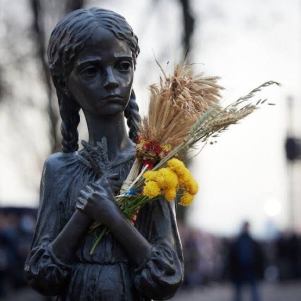 Today people around the world remember all those who died in Stalin’s enforced famine in #Ukraine. 9️⃣0️⃣ years later, Moscow is once again trying to impose collective punishment on #Ukraine for defying its authority. 🇺🇦

#HolodomorRemembranceDay