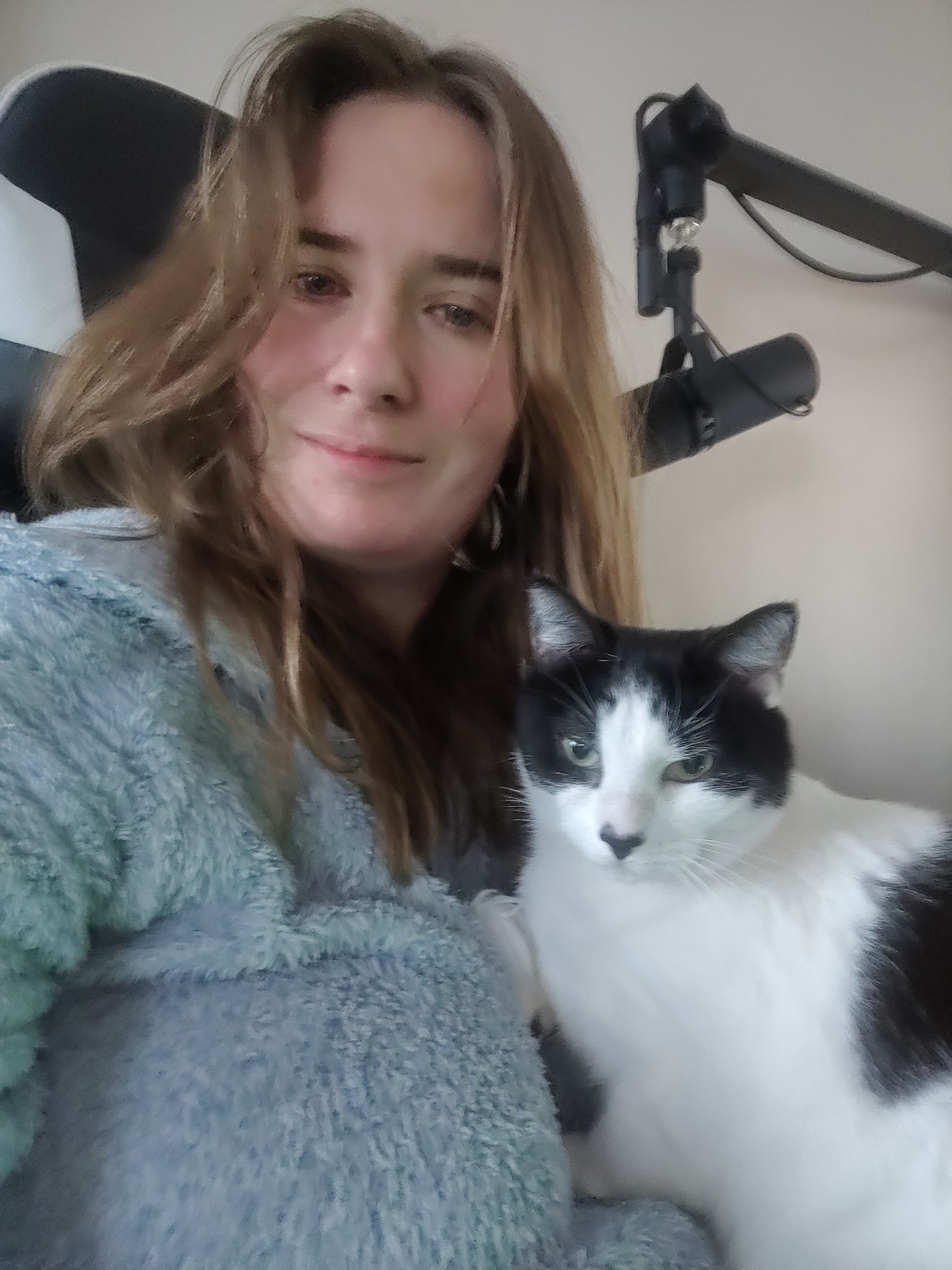 GameMistress On Twitter Good Morning All Finally Have Fast Internet gamemistress-on-twitter-good-morning-all-finally-have-fast-internet