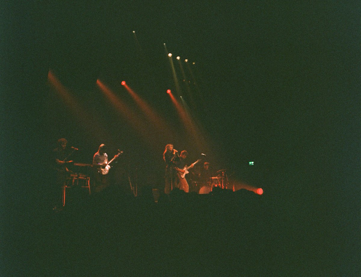 tickets for the ‘Back to the Start’ spring tour are on sale now 🤠

get them through the link in my bio