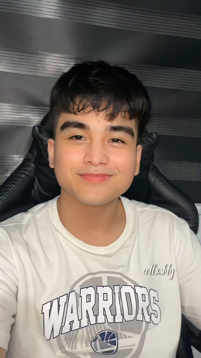rybayungan's tweet photo. WILLASHLEY AS LUIGI https://t.co/Htt94mJQc6