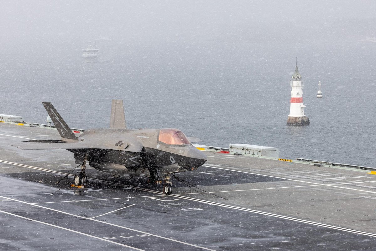Royal Air Force F-35B Lightning jets and personnel from <a href="/RAF_Marham/">RAF Marham</a>, currently embarked on HMS Queen Elizabeth <a href="/HMSQNLZ/">HMS Queen Elizabeth</a>, have visited the Norwegian capital of Oslo, as part of Operation Achillean. 

Full story: bit.ly/3ALG9g9