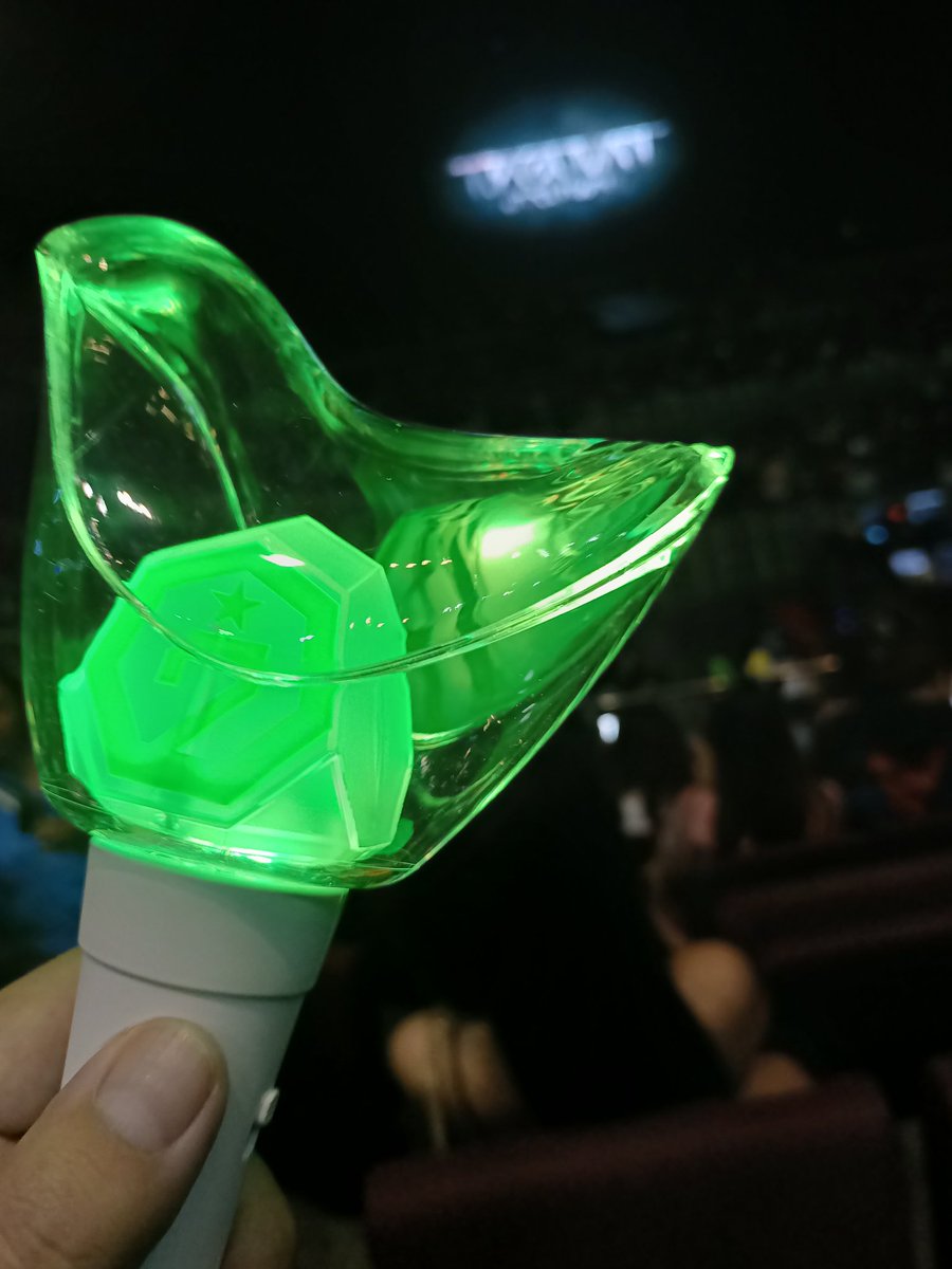P_Sokiss's tweet photo. hello รอไฟดับบบ  #JacksonwangWorldTourinBKK
#MAGICMANWorldTourinBKK_Day3 #JacksonWangWorldTour #jacksonwang https://t.co/x9tyySU0ID