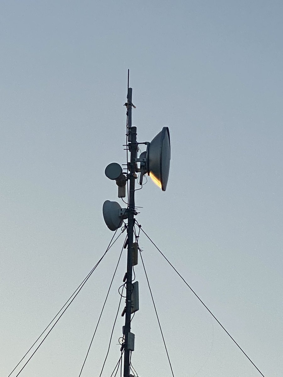 IsraelsonIsidor's tweet image. #UbiquitiEverywhere #Rocket5ACPrism #PowerbeamACGen2 #Haiti #FreeTheInternet @Ubiquiti #RFElements #SymetricalHorn @rfelements